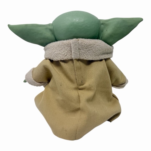 Animatronic BABY YODA Mandalorian Giggle &  Motion Doll Star Wars Toy Tested - Picture 4 of 5